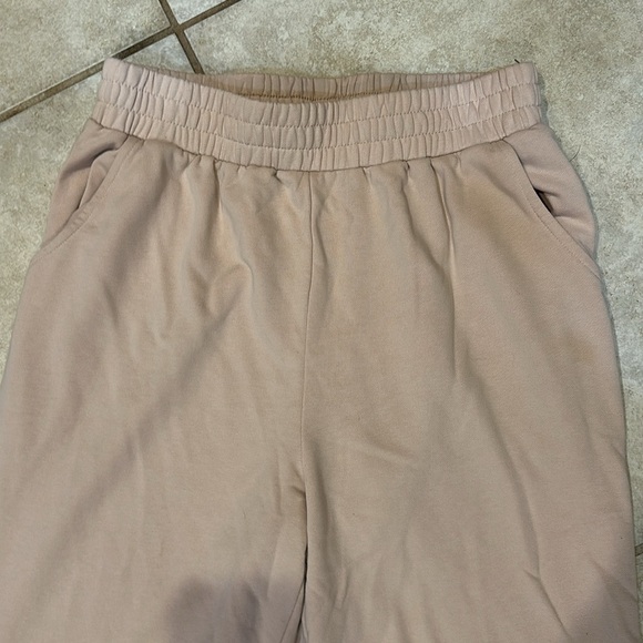 Superdown Jules Tan French Terry Wide Leg Sweatpants M Revolve - Picture 4 of 6